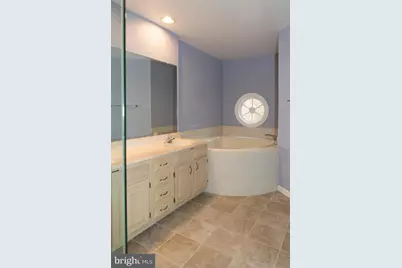 7828 Oracle Place, Potomac, MD 20854 - Photo 20