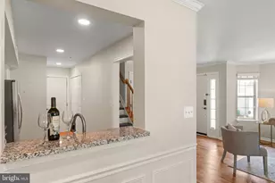 19948 Gateshead Cir, Germantown, MD 20876 - Photo 10