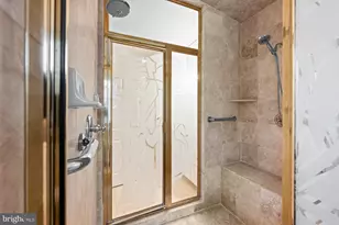 26 / 28 Beman Woods Ct, Potomac, MD 20854 - Photo 32