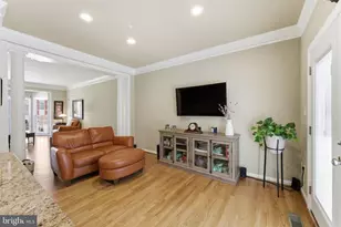 13108 Bridger Dr, Germantown, MD 20874 - Photo 8