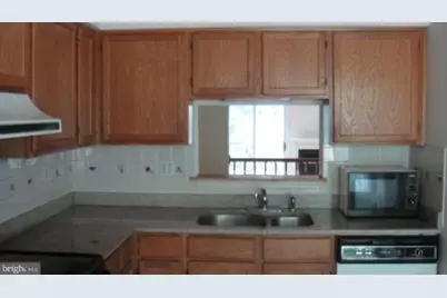 13671 Cedar Creek Lane, Silver Spring, MD 20904 - Photo 18