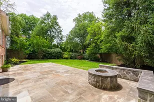 8719 Postoak Rd, Potomac, MD 20854 - Photo 44