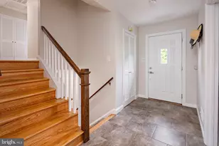 8719 Postoak Rd, Potomac, MD 20854 - Photo 16