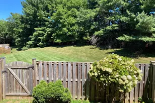 4 Chantilly Ct, Rockville, MD 20850 - Photo 30