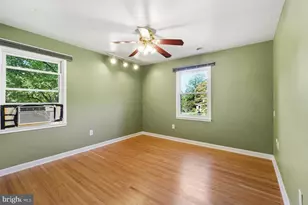 14905 Cobblestone Dr, Silver Spring, MD 20905 - Photo 20