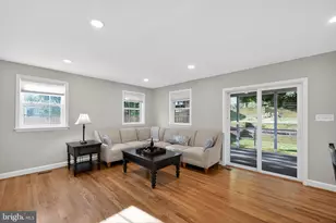1724 Dublin Dr, Silver Spring, MD 20902 - Photo 18