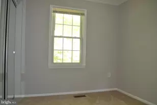 1 Ingleside Ct, Rockville, MD 20850 - Photo 12