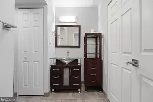 11801 Rockville Pik Pike, Rockville, MD 20852 - Photo 2