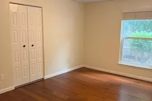 20121 Waterside Dr, Germantown, MD 20874 - Photo 14