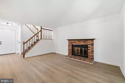 19832 Mayhill Terrace, Gaithersburg, MD 20879 - Photo 2