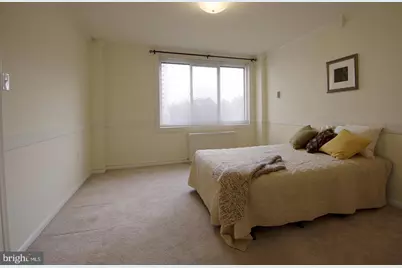 10201 Grosvenor Place #628, Rockville, MD 20852 - Photo 6