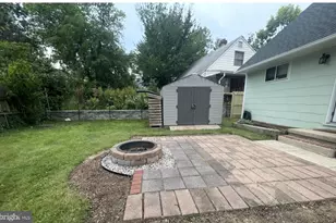 5700 Stillwell Rd, Rockville, MD 20851 - Photo 4