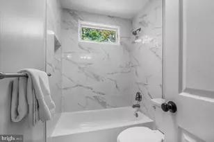 4 Deer Trail Ct, Gaithersburg, MD 20878 - Photo 44