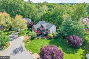 4 Deer Trail Ct, Gaithersburg, MD 20878 - Photo 4