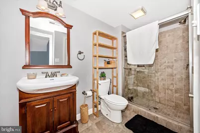 22405 Brook Point Way, Clarksburg, MD 20871 - Photo 38