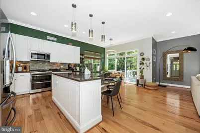 22405 Brook Point Way, Clarksburg, MD 20871 - Photo 10
