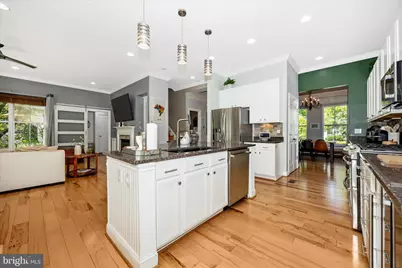 22405 Brook Point Way, Clarksburg, MD 20871 - Photo 12