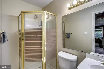 15602 Bondy Lane, Gaithersburg, MD 20878 - Photo 4