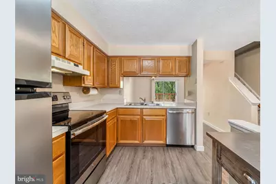 19130 Partridge Wood Drive, Germantown, MD 20874 - Photo 4