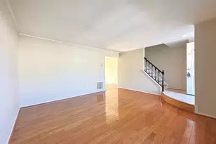 402 Carousel Ct, Gaithersburg, MD 20877 - Photo 6