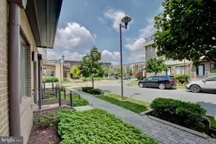 8078 Tribeca St, Derwood, MD 20855 - Photo 6