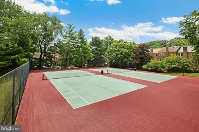 11426 Dorchester Lane, Rockville, MD 20852 - Photo 36