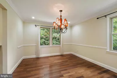 11426 Dorchester Lane, Rockville, MD 20852 - Photo 12
