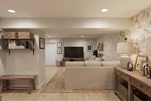 7203 Summit Ave, Chevy Chase, MD 20815 - Photo 28