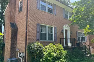 5310 Danbury Rd, Bethesda, MD 20814 - Photo 2