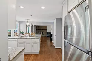 11201 Lake Breeze, North Potomac, MD 20878 - Photo 18