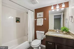 25520 Jonnie Ct, Gaithersburg, MD 20882 - Photo 30