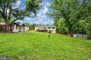 25520 Jonnie Ct, Gaithersburg, MD 20882 - Photo 36
