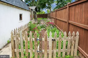 25520 Jonnie Ct, Gaithersburg, MD 20882 - Photo 38