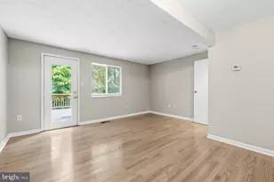 19136 Partridge Wood Dr, Germantown, MD 20874 - Photo 6