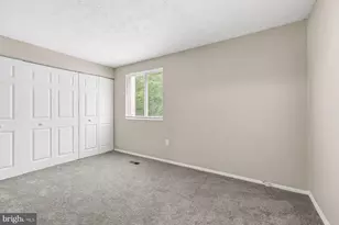 19136 Partridge Wood Dr, Germantown, MD 20874 - Photo 18