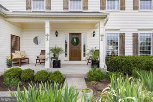 6 Tom Fox Ct, Poolesville, MD 20837 - Photo 4