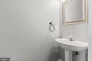 19028 Noble Oak Dr, Germantown, MD 20874 - Photo 14