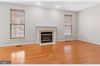 19028 Noble Oak Drive, Germantown, MD 20874 - Photo 10