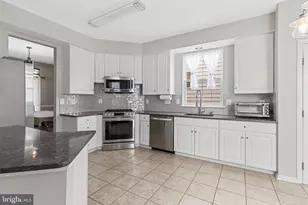 19028 Noble Oak Dr, Germantown, MD 20874 - Photo 10