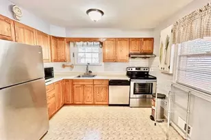 1010 Kennon Ct, Rockville, MD 20851 - Photo 6