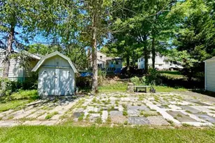 1010 Kennon Ct, Rockville, MD 20851 - Photo 38