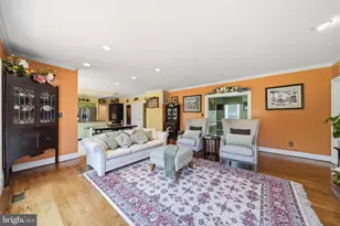 21900 Huntmaster Dr, Gaithersburg, MD 20882 - Photo 24