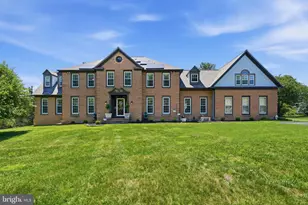 21900 Huntmaster Dr, Gaithersburg, MD 20882 - Photo 1
