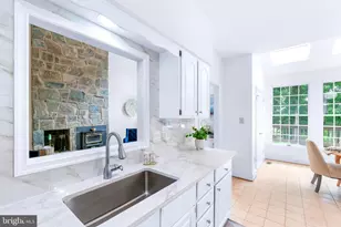18117 Hayloft Dr, Rockville, MD 20855 - Photo 18