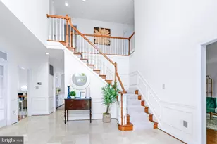 18117 Hayloft Dr, Derwood, MD 20855 - Photo 2