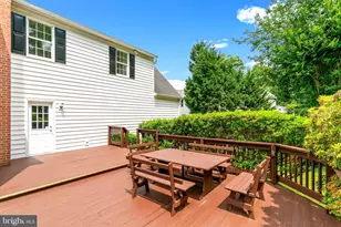 18117 Hayloft Dr, Derwood, MD 20855 - Photo 48
