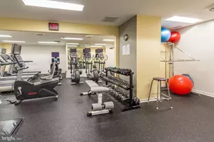 4620 N Park Ave, Chevy Chase, MD 20815 - Photo 18