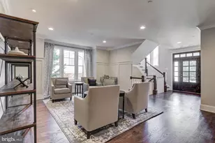 5700 Tanglewood Dr, Bethesda, MD 20817 - Photo 6