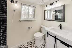 8923 Battery Pl, Bethesda, MD 20814 - Photo 10