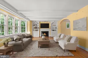 4613 Langdrum Ln, Chevy Chase, MD 20815 - Photo 4